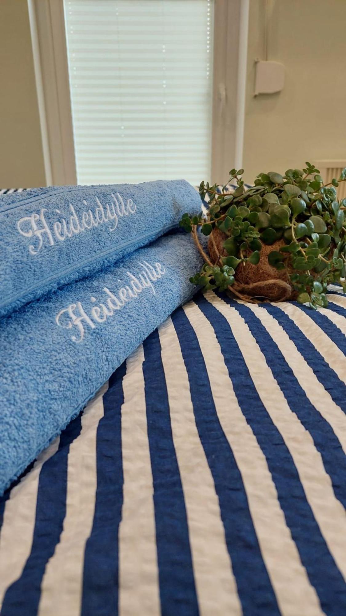 Ferienwohnungen Heideidylle อาเมอลิงเฮาเซน ภายนอก รูปภาพ